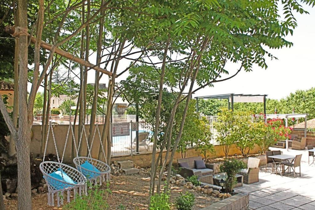 Mont Bouquet Lodge-Residence Hoteliere Brouzet-les-Ales エクステリア 写真