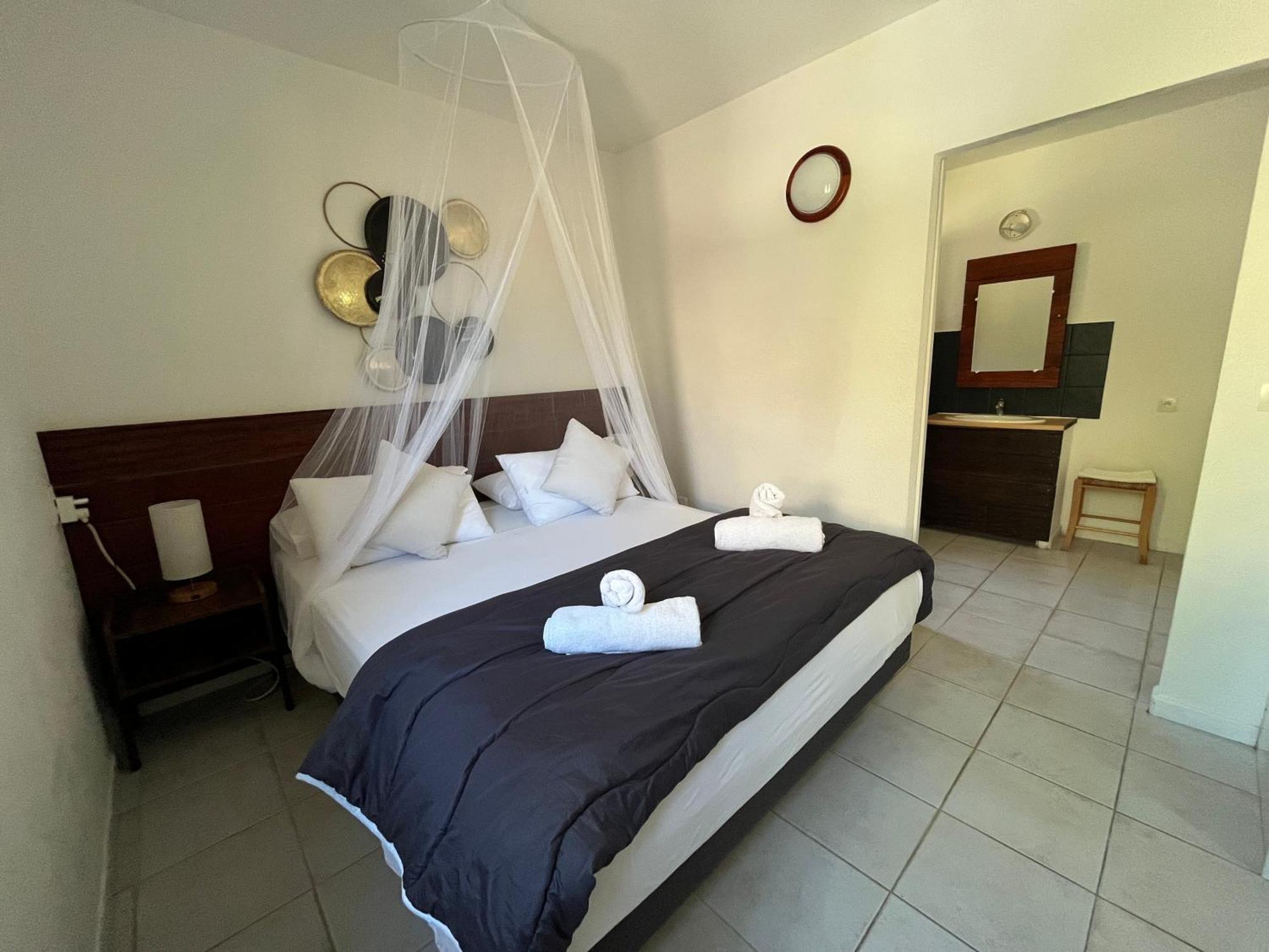 Mont Bouquet Lodge-Residence Hoteliere Brouzet-les-Ales エクステリア 写真