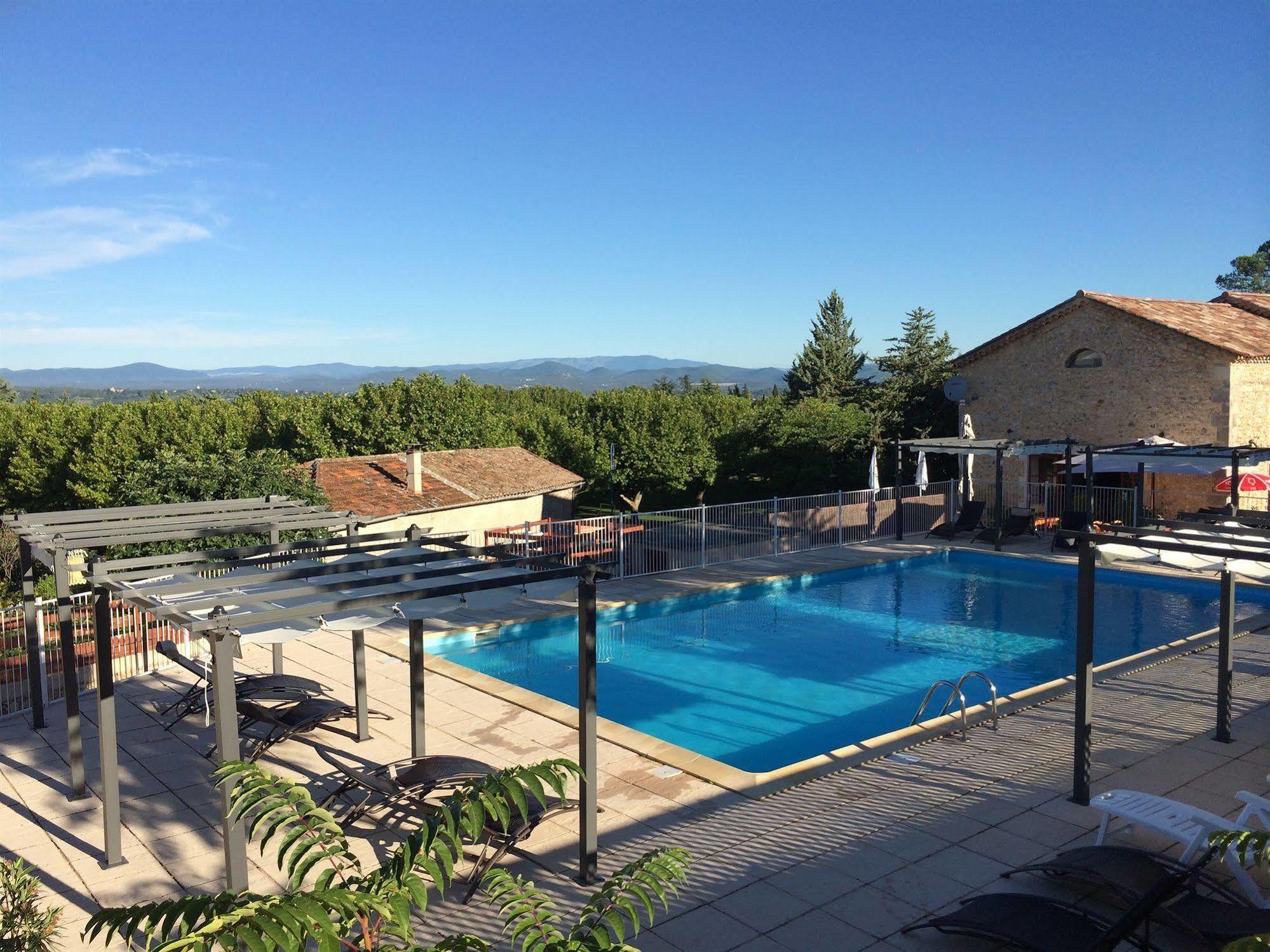 Mont Bouquet Lodge-Residence Hoteliere Brouzet-les-Ales エクステリア 写真