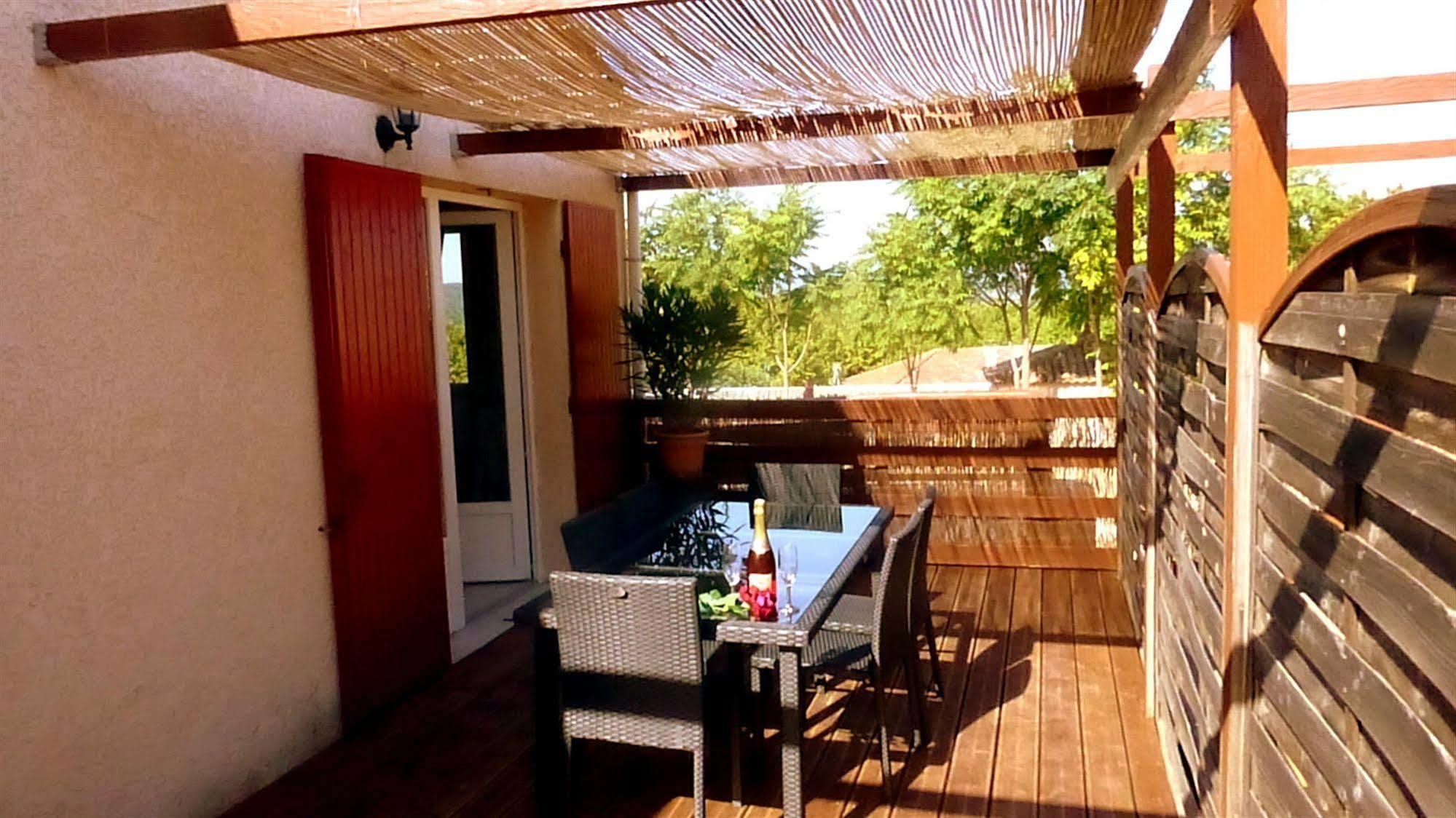 Mont Bouquet Lodge-Residence Hoteliere Brouzet-les-Ales エクステリア 写真